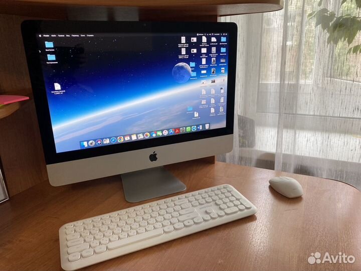 Apple iMac 21.5-inch, Mid 2011