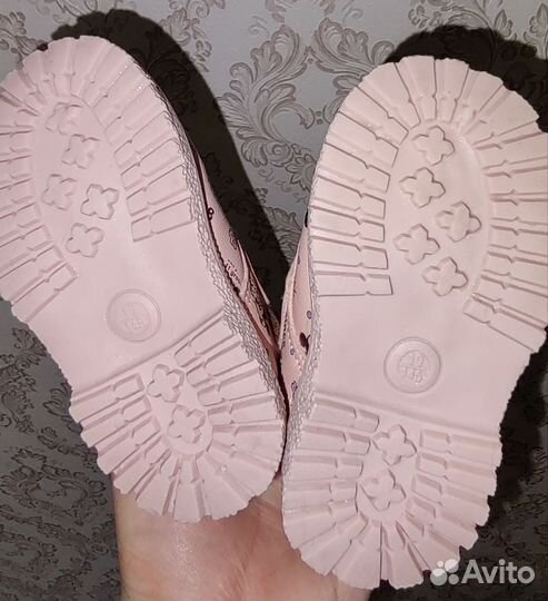 Ботинки демисезонные для девочки 19 размер