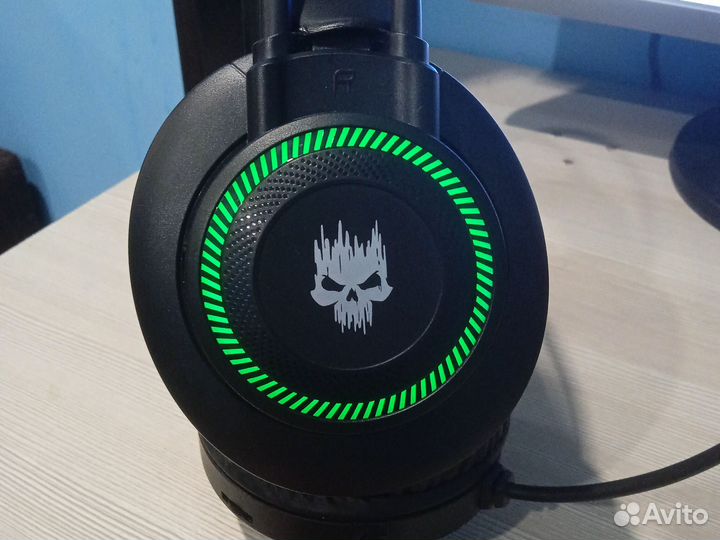 Игровые наушники с микрофоном