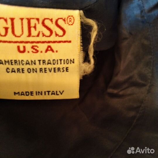 Пиджак женский Guess USA прорезиненный Италия