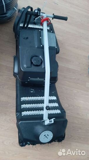 Мотосноуборд