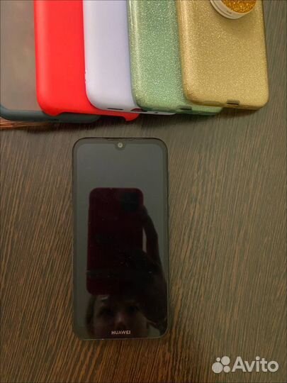 HUAWEI Y5 (2019), 2/32 ГБ