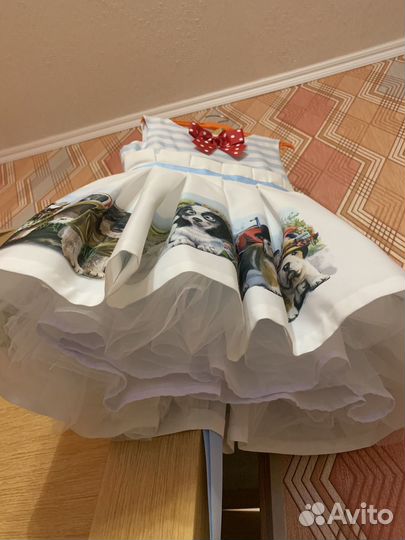 Платье для девочки нарядное 134