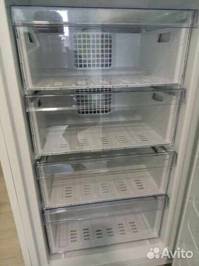 Продам холодильник beko