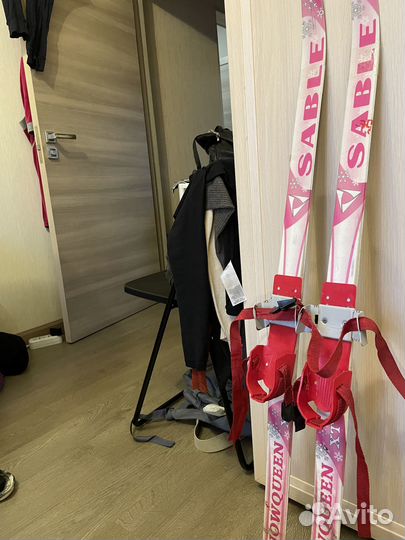 Продам детские лыжи