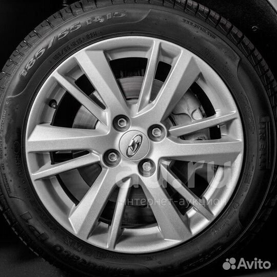 Колеса в сборе 15 радиус новые