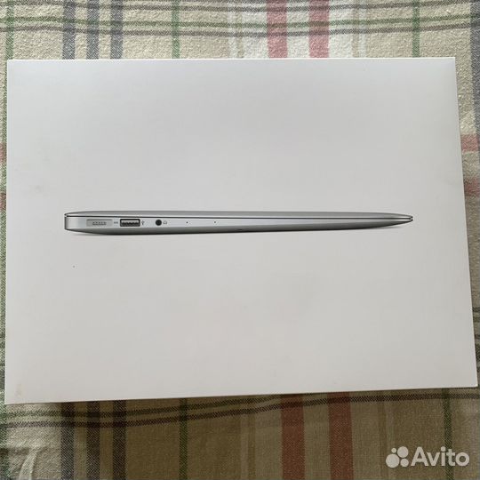 Коробка Apple MacBook Air