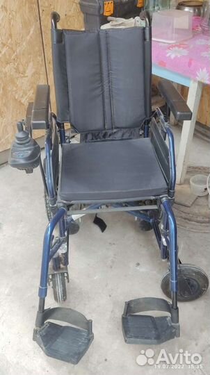 Инвалидная коляска с электроприводом