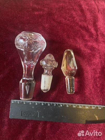 Пробки к старинным графинам