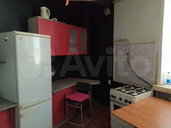 Комната 14 м² в 3-к., 2/9 эт.