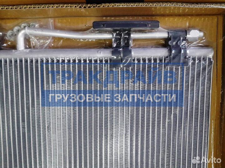 Радиатор кондиционера Рено Премиум Керакс