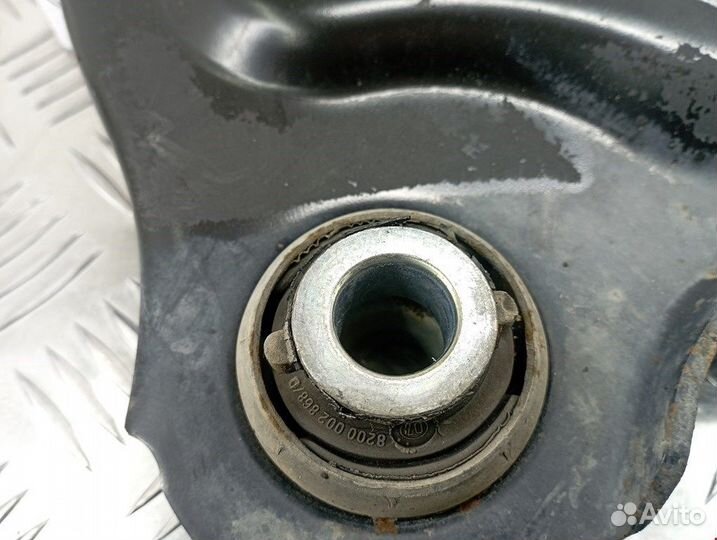 Рычаг передний левый для Renault Laguna 2