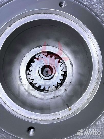 Редуктор хода CAT 330DL