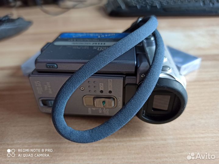 Видео камера sony handycam dcr-ip5e