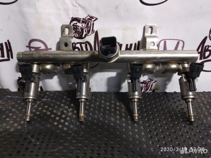 Топливная рампа Citroen Ds4 EP6cdtmd 2013