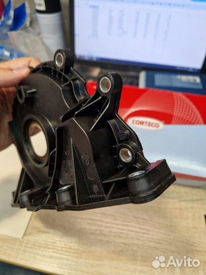 Сальник коленвала Skoda Octavia, Rapid, Yeti