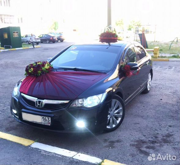 Кольца свадебные аренда, украшения на машины