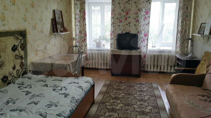 1-к. квартира, 38 м², 1/2 эт.