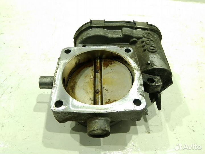 Дроссельная заслонка