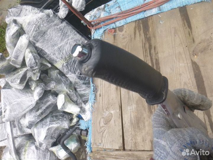 Ручка ручника Toyota Land Cruiser Prado GRJ120