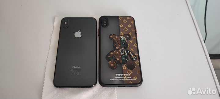 iPhone Xs Max, 64 ГБ