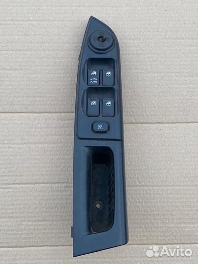 Блок управления стеклоподъемниками Hyundai Getz