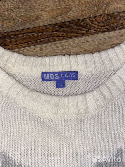 Свитер женский 42