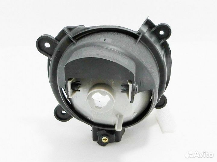 Противотуманная фара правая Kia Cerato 1 LD