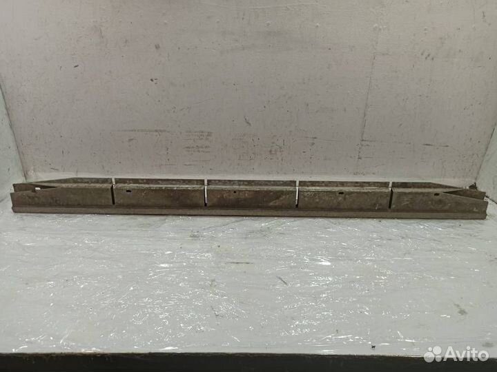 Кронштейн подножки