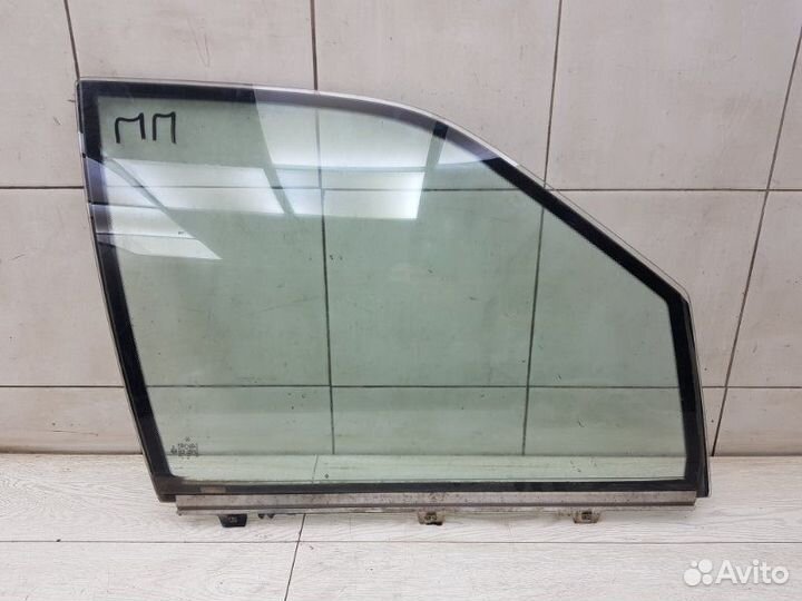 Стекло переднее правое Mercedes S-Class W140 M104