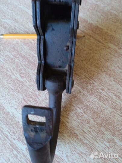 Замок амбарный навесной без ключей