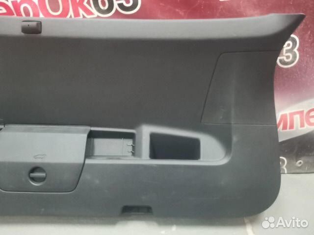 Обшивка двери багажника задняя Volkswagen Tiguan
