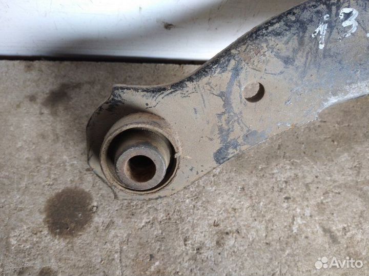 Рычаг задний правый Mitsubishi Lancer CX 2007-2017