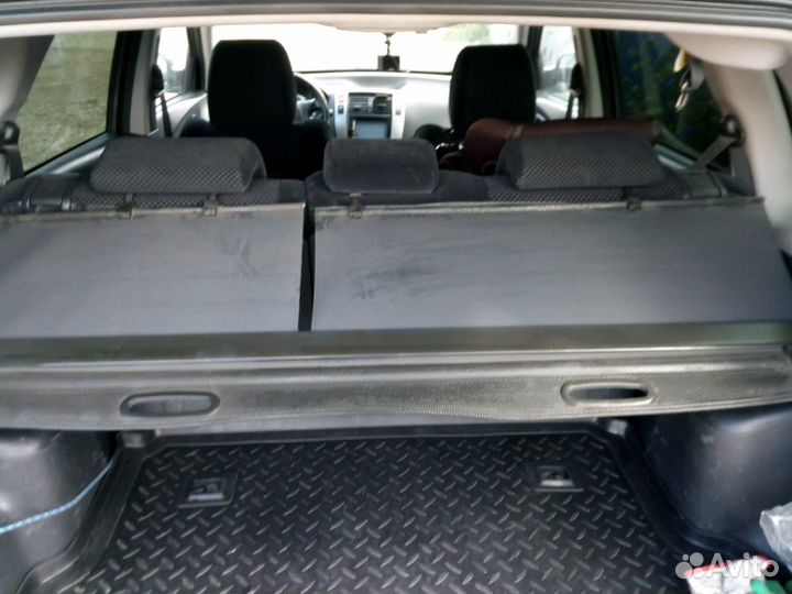 Полка,шторка багажника для туксон 2006