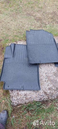 Автомобильные коврики KIO RIO