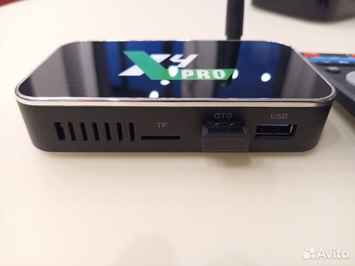 Смарт-тв приставка Ugoos X4Q PRO 4/32 Гб