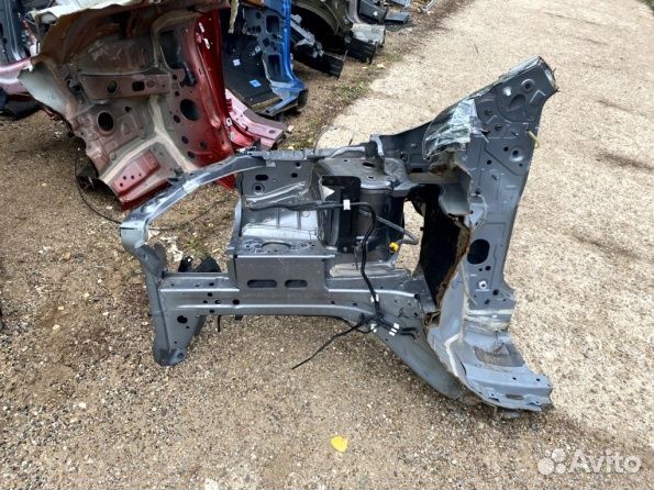 Nissan X-Trail T32 четверть передняя