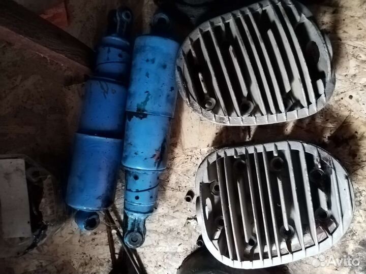 Зачасти на мотоцикл к 750