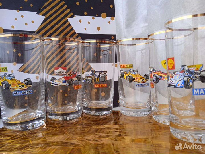 Стакан ретро с рисунком машины