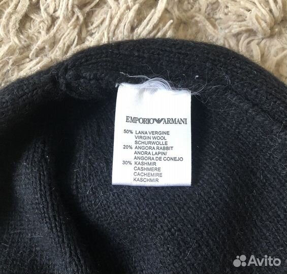 Шапка Armani женская