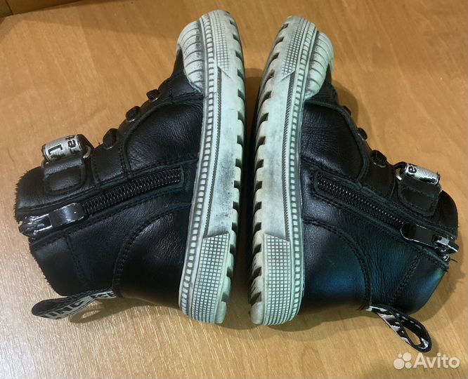 Ботинки демисезонные