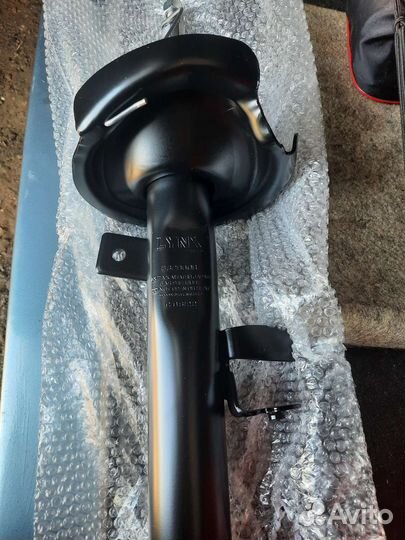 Стойки передние на ford focus 3