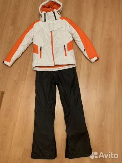 Горнолыжный костюм женский
