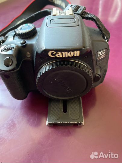 Зеркальный фотоаппарат canon 650d