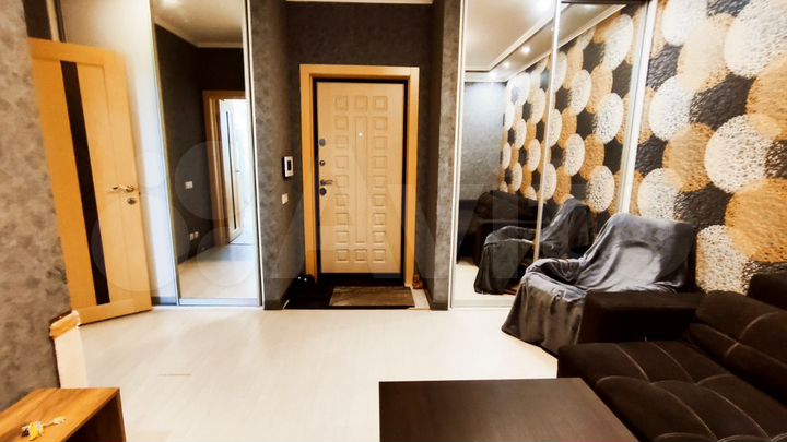 2-к. квартира, 51 м², 2/10 эт.