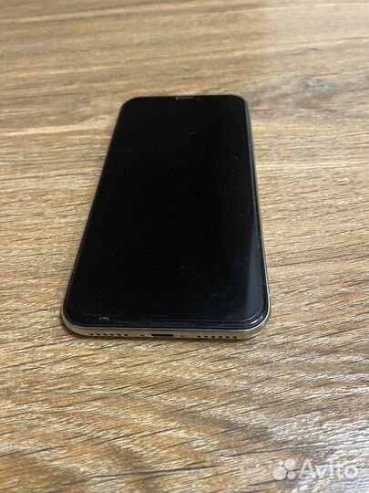 iPhone X, 64 ГБ