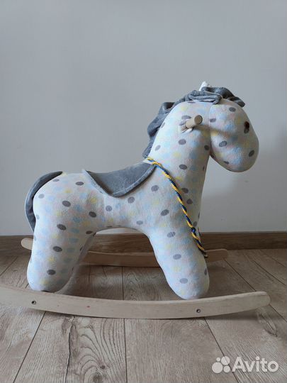 Качалка лошадь