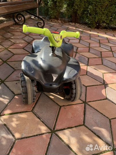 Машинка-каталка