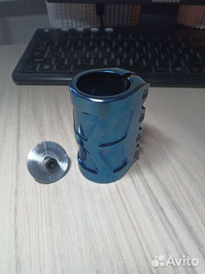 Зажим (хомут) для трюкового самоката