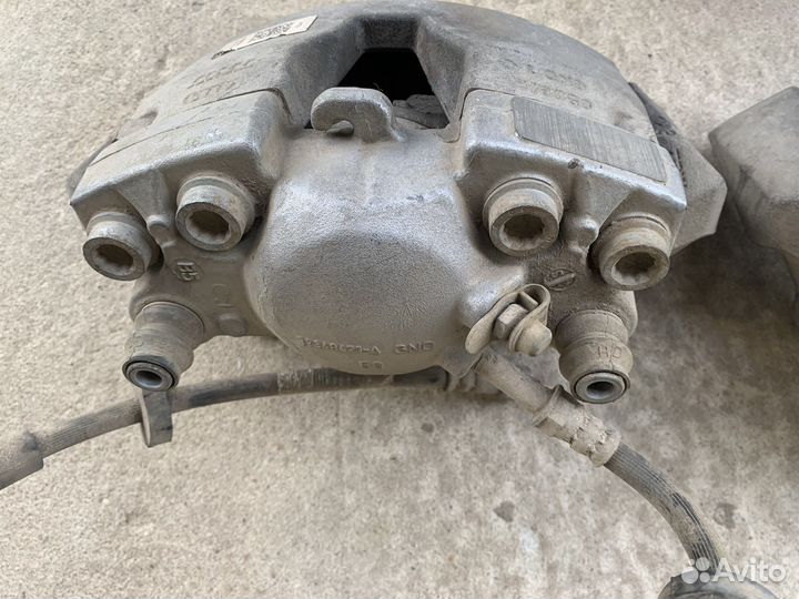 Суппорт передний Audi a6 c7